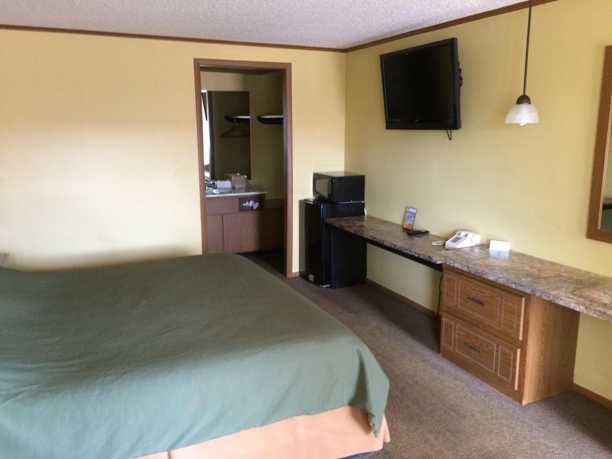 Arbor Inn Of Historic Marshall Extérieur photo